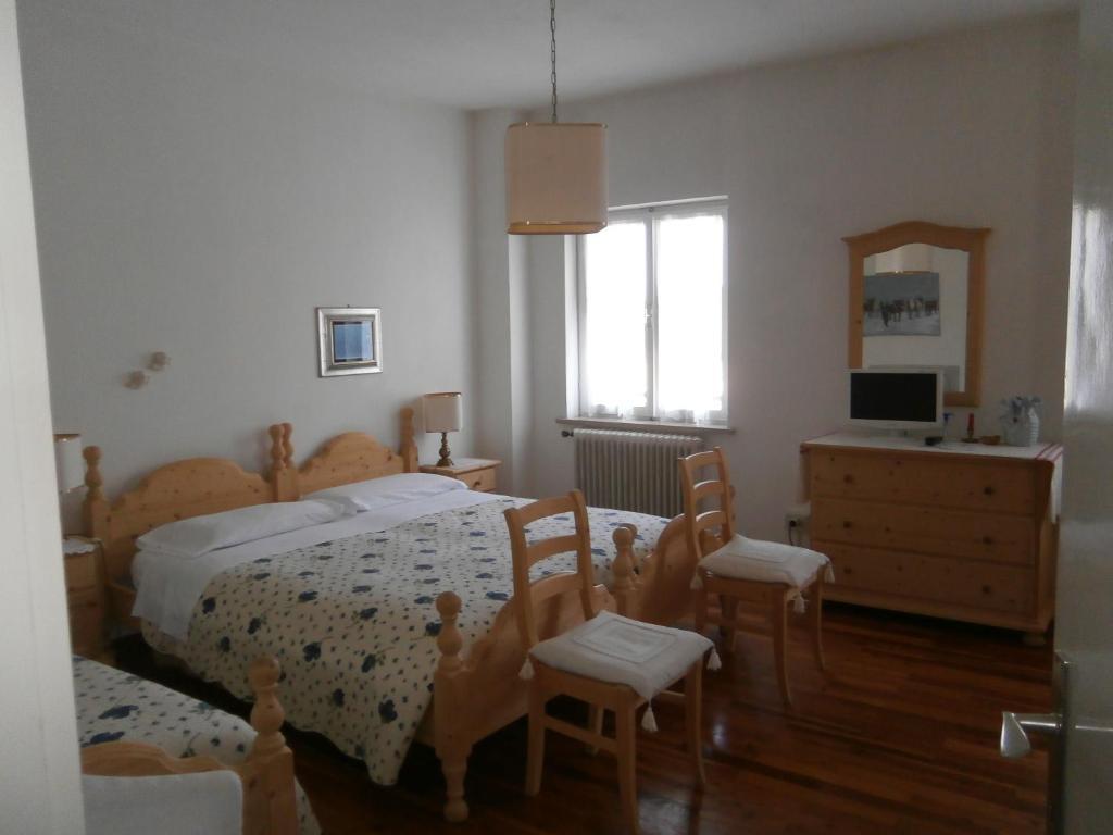 Hotel Due Pini Baselga di Pinè Kamer foto